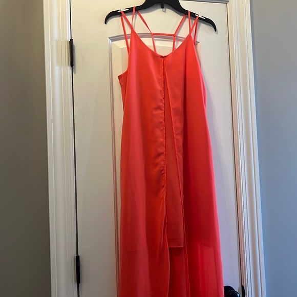 Dresses & Skirts - NWT Luxe apothetique large hot pink caged top dress chiffon